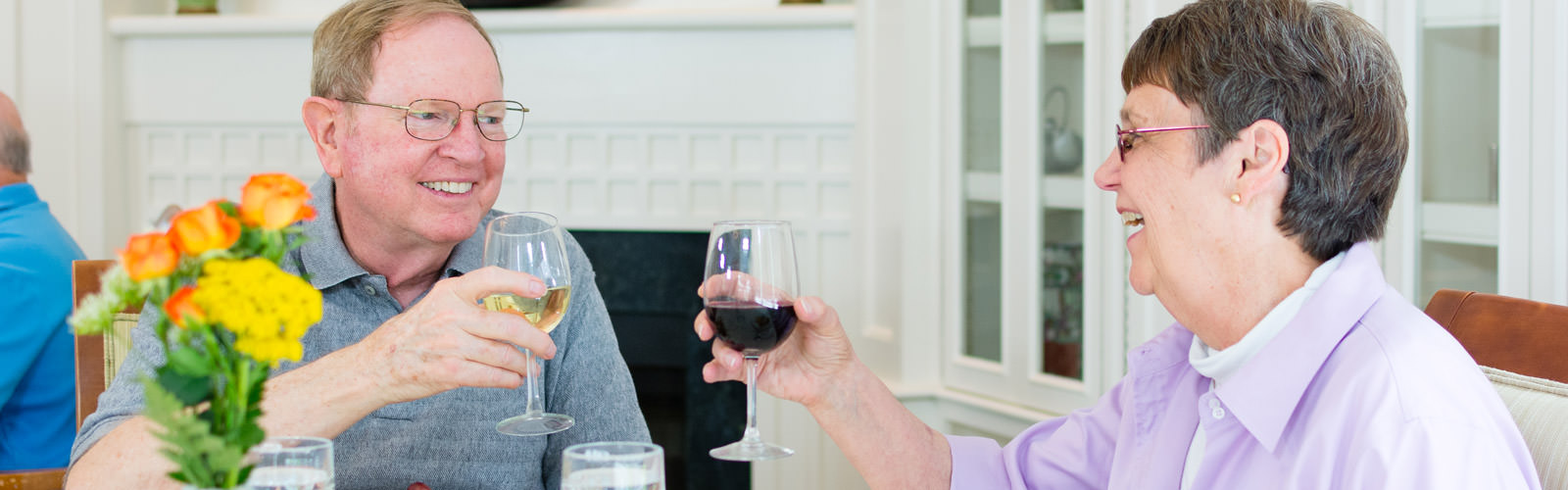 residents dining together